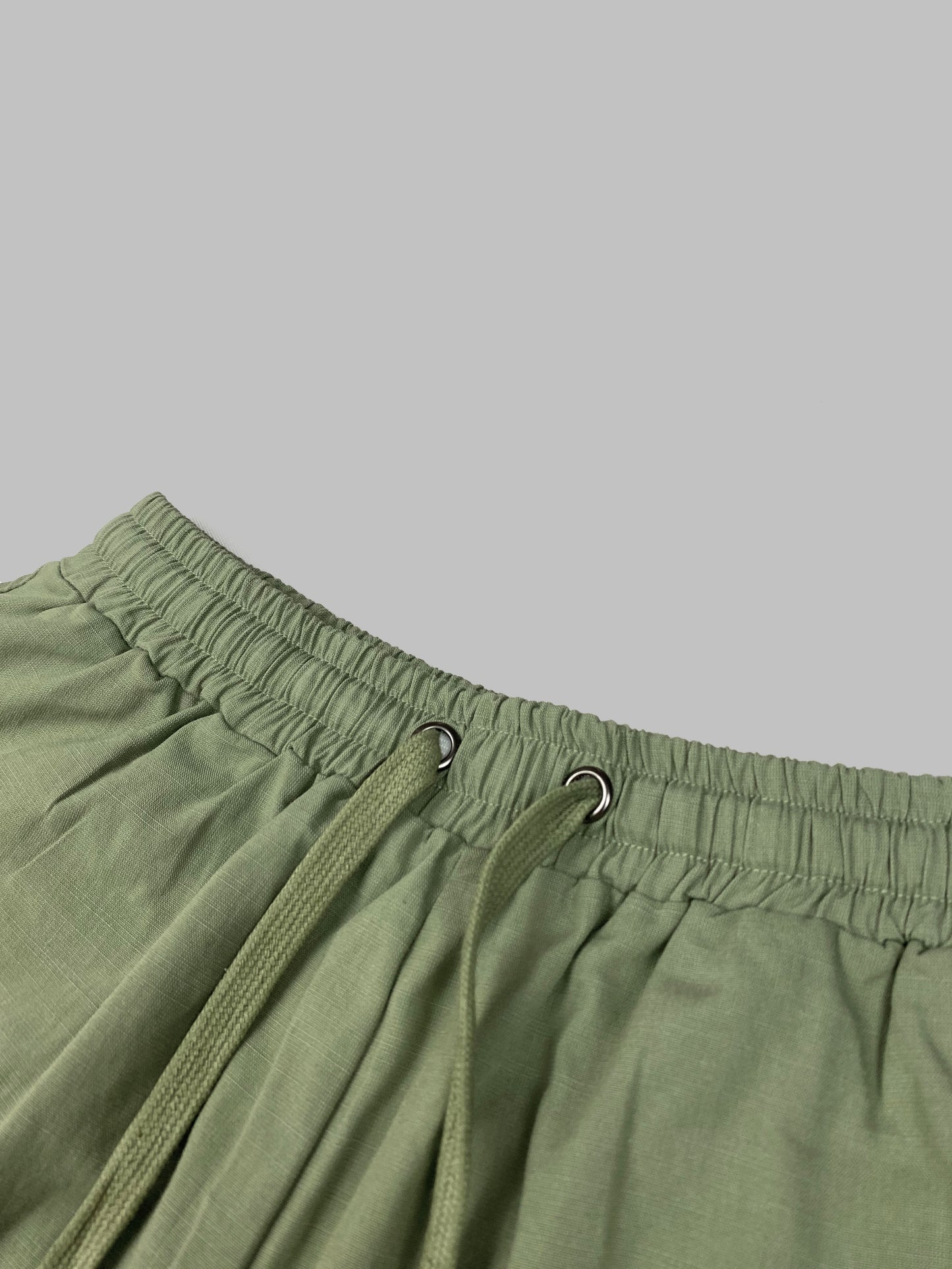 Linen shorts hunter green 