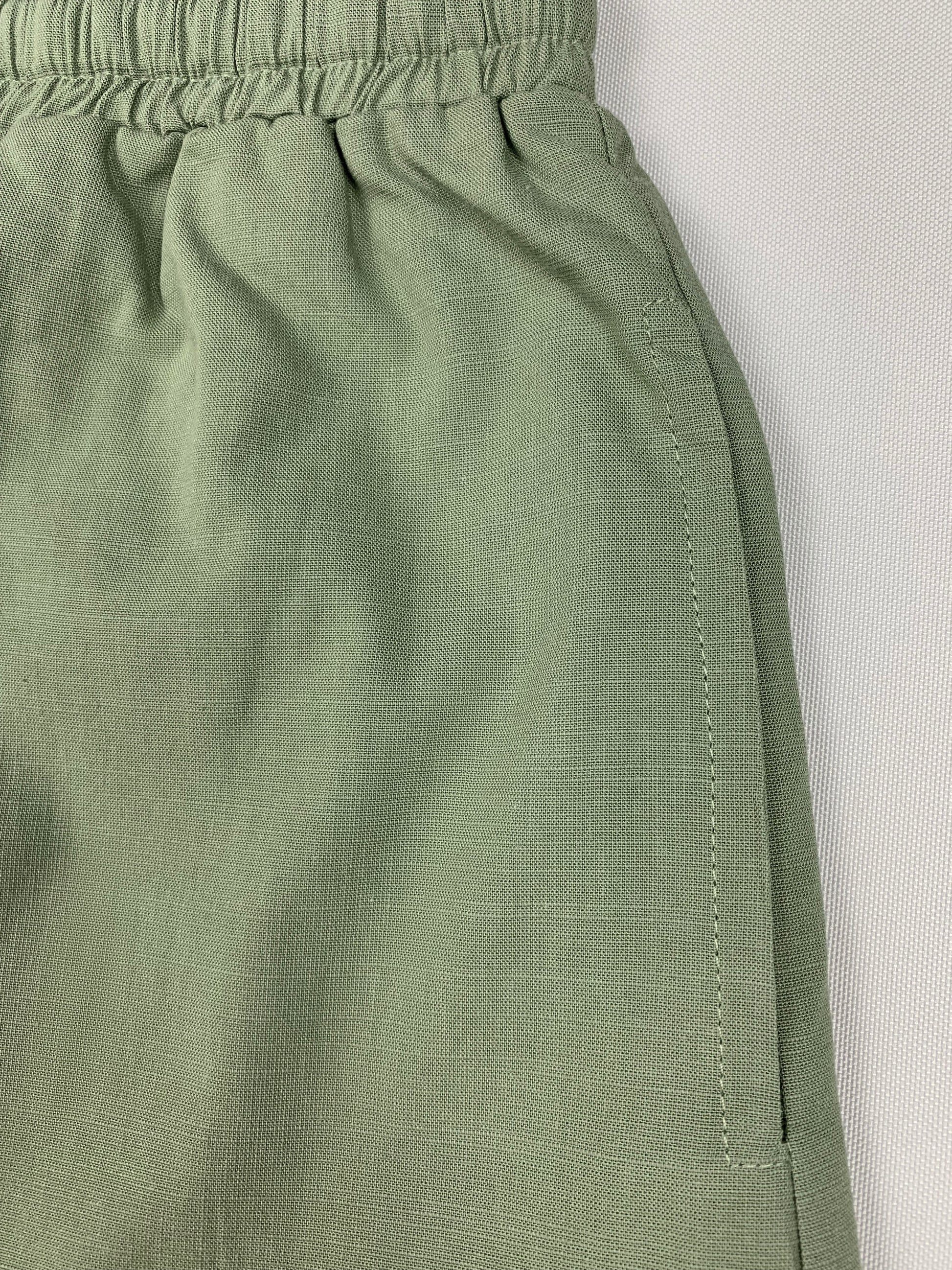 Linen shorts hunter green 