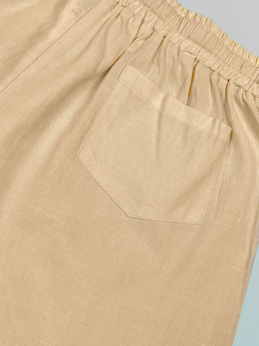 Linen short buttermilk